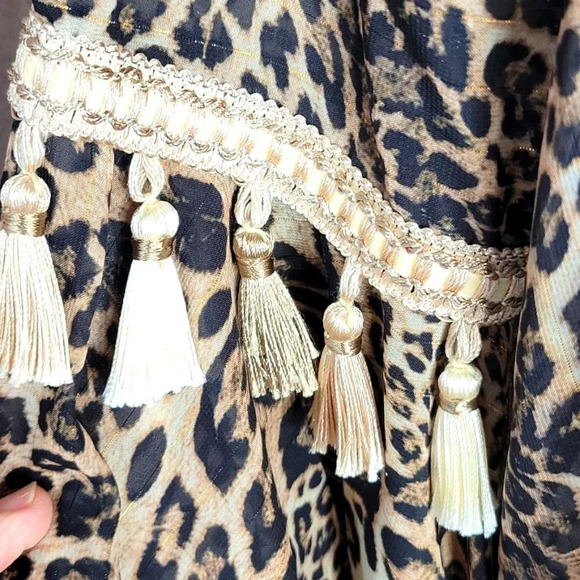 LUXE‎ MODA Oversized Leopard Print Ruffled Blouse Small - Picture 5 of 8
